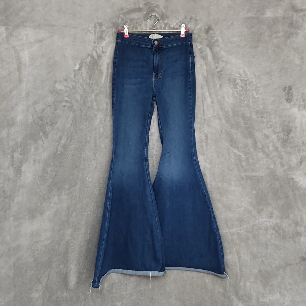 FREE PEOPLE high waisted 70s flare jeans size 25R - Picture 3 of 8